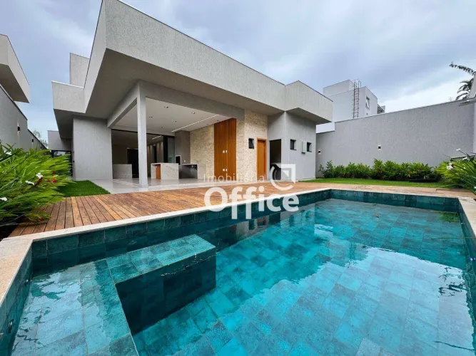 Casa à venda no condomínio Anaville com 4 suítes R$ 2.300.000 - Anápolis/GO