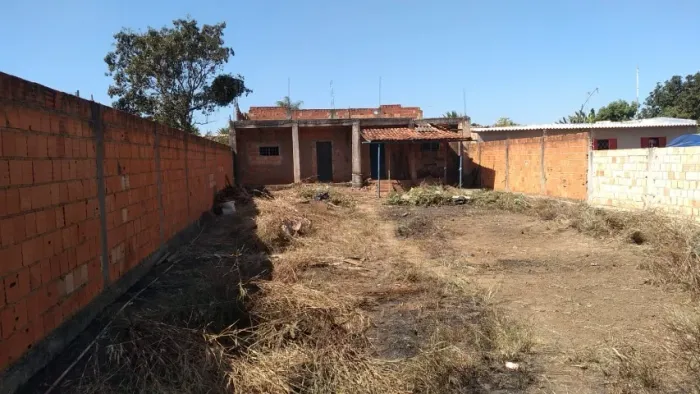LOTE DE 411 MTS.