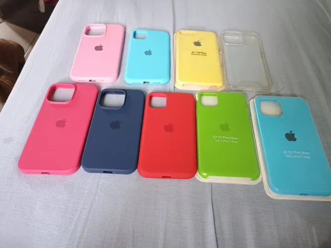 Lote Capas de iPhone e películas