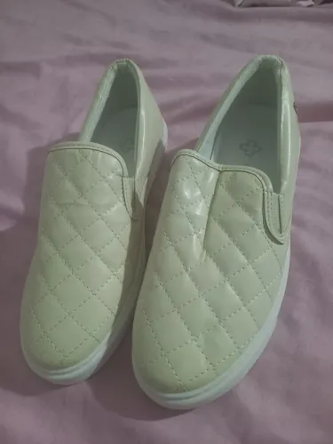 Tênis feminino