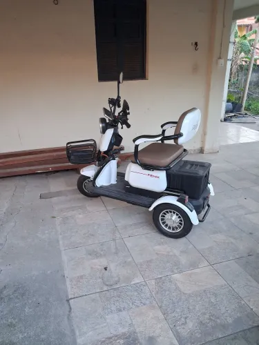 Vendo triciclo eletrico