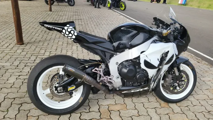 Moto de Pista CBR 1000RR
