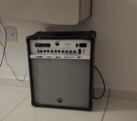Caixa amplificada turbox 400