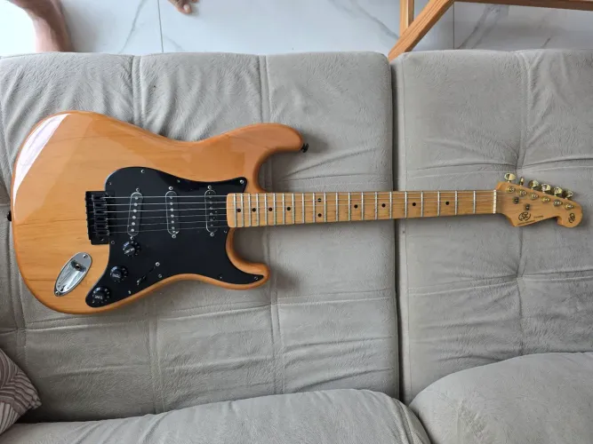 Guitarra SX, custom VTG series
