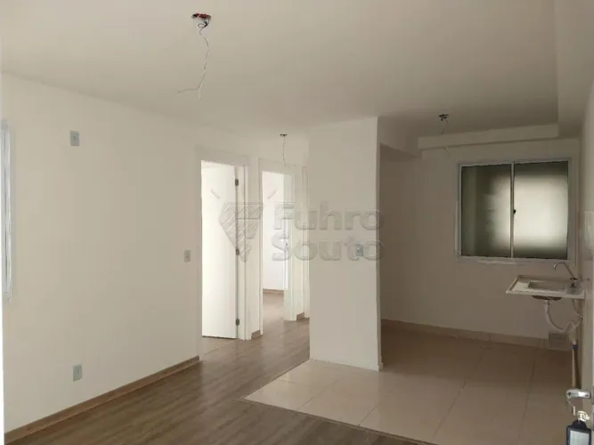 Apartamento Padrão com 2 dormitórios no Bairro Fragata, Pelotas/RS