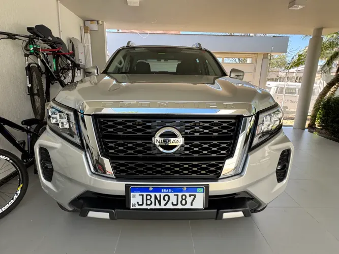 Nissan Frontier XE CD 4X4 2.3 Bi-TB Diesel Aut. 2023