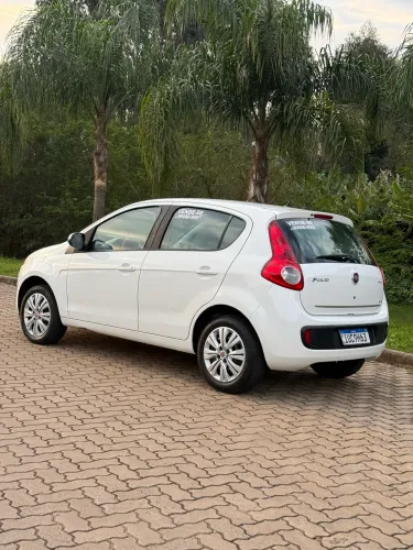 Fiat Palio Essence 1.6 Flex 16V 5P 2013