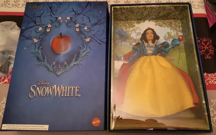 Barbie Branca de Neve Mattel - Live Action