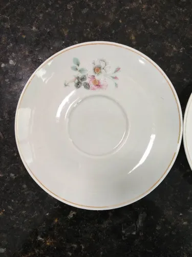Par de Pires Antigos em Porcelana Pozzani Jundiaí - Floral Vintage - Coleção/Reposição