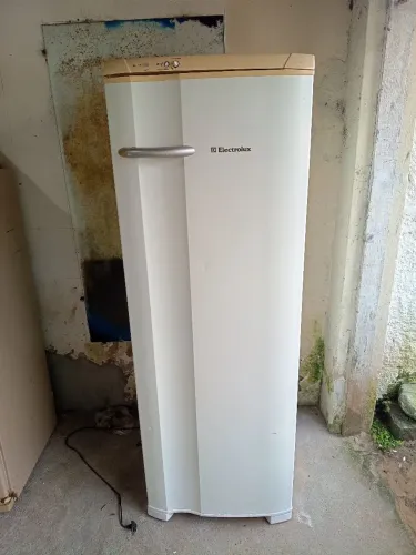 Geladeira Electrolux