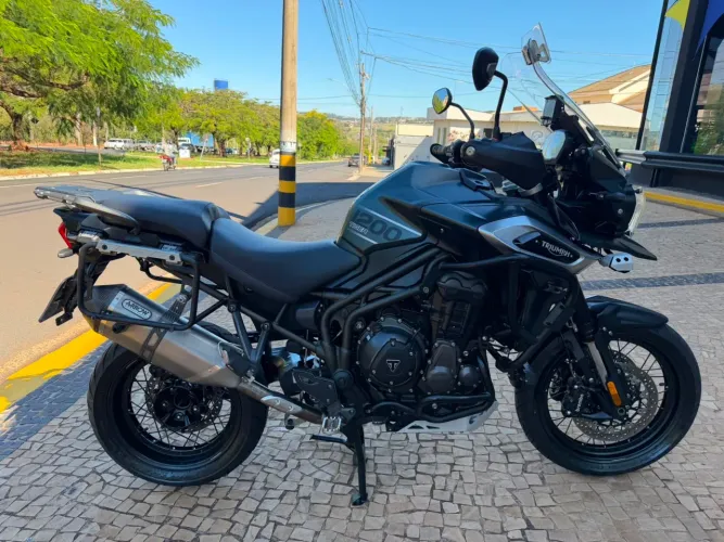 TRIUMPH TIGER EXPLORER 1200 XCA