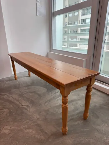 Vendo Banco Caruaru 3 lugares da Tok&Stok, em madeira.