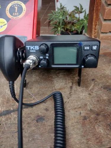 Vendo rádio Px 80 canais am fm 19 DX marca tks