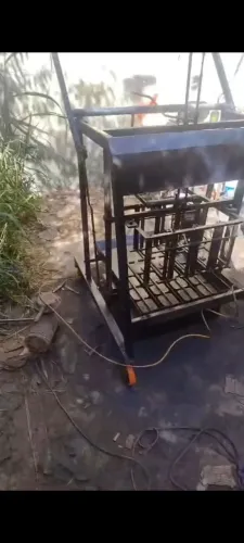 Máquina de fabricação de bloco cimento nova