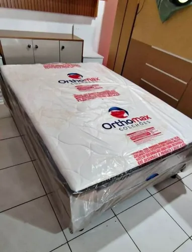 CAMAS BOX CASAL- COM PILLOW
