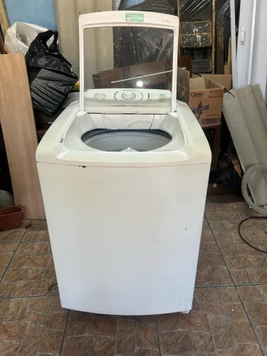 Maquina de Lavar 12kg Electrolux semi nova