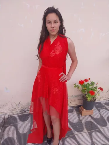 Vestido vermelho de festa