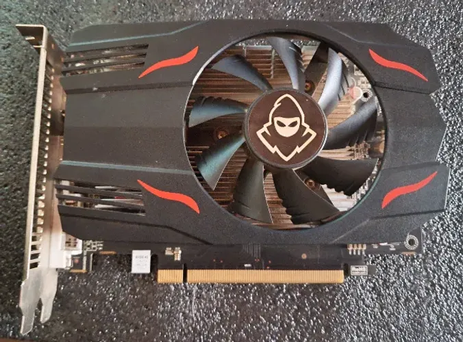 RX 550 4GB - GDDR5