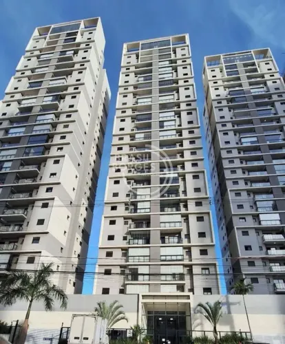 Duplex de Alto Padrão Campolim no Condomínio Le Monde, 256 m², 4 Suítes e 6 Vagas