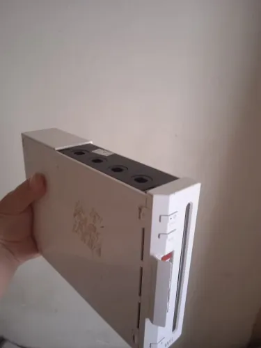 Nintendo Wii brickado para concertar ou retirar peças