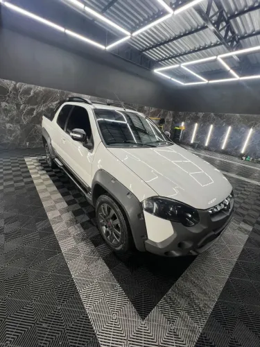 Fiat Strada Adventure1.8/ 1.8 Locker Flex CD 2019