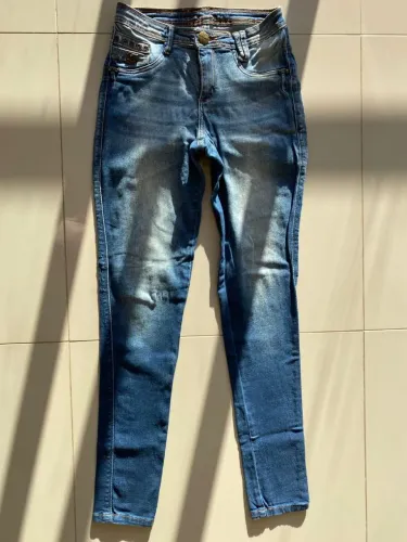 Calça jeans empório skinny, confortável