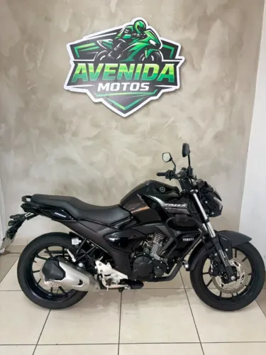 YAMAHA FZ15 2024