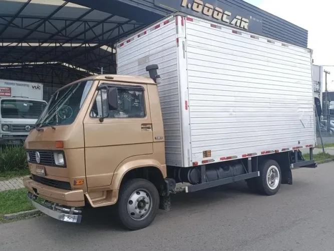 VW 7.90 S Baú 1990