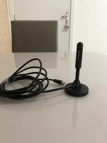 Antena digital HDTV tomate