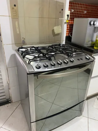 Fogão Electrolux 5 bocas inox com forno grande - funcionando perfeitamente