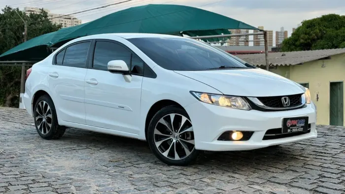 Honda Civic Sedan LXR 2.0 Flexone 16V Aut. 4P 2015