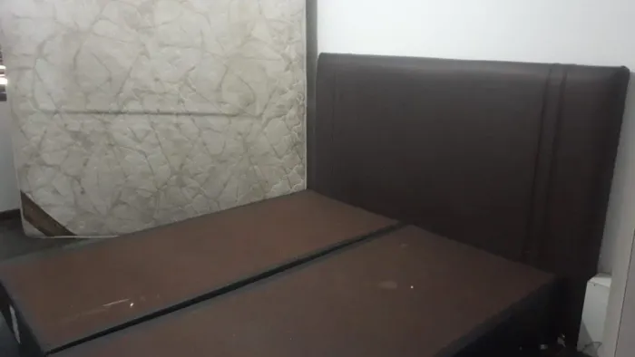 VENDO CAMA KING SIZE COM COLCHÃO ORTOBOM 