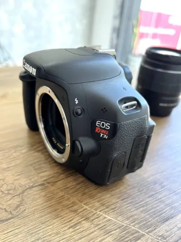 câmera canon t3i nova