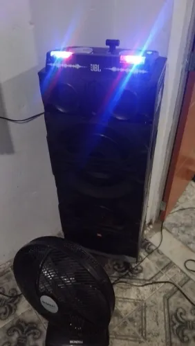Caixa jbL en estado de conservação