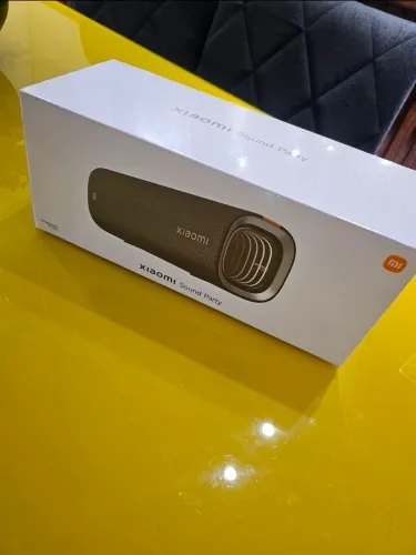 CAIXA BLUETOOTH XIAOMI SOUND PARTY COM CAPA RIGIDA E CAPA DE SILICONE 