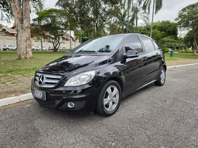 Mercedes-Benz Classe B 180 1.7 116cv Aut. 2010