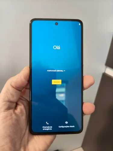 Moto Edge 30