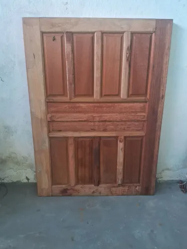 Vende essas janelas de madeira