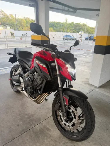 Honda CB 650F (Aceito troca por carro de menor valor)