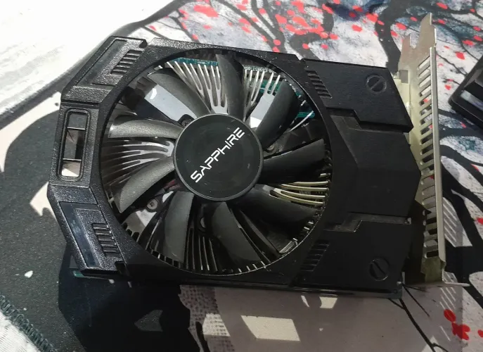 Placa de vídeo Sapphire R7 250x