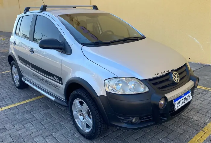 Volkswagen Crossfox 1.6 MI Total Flex 8V 5P 2008