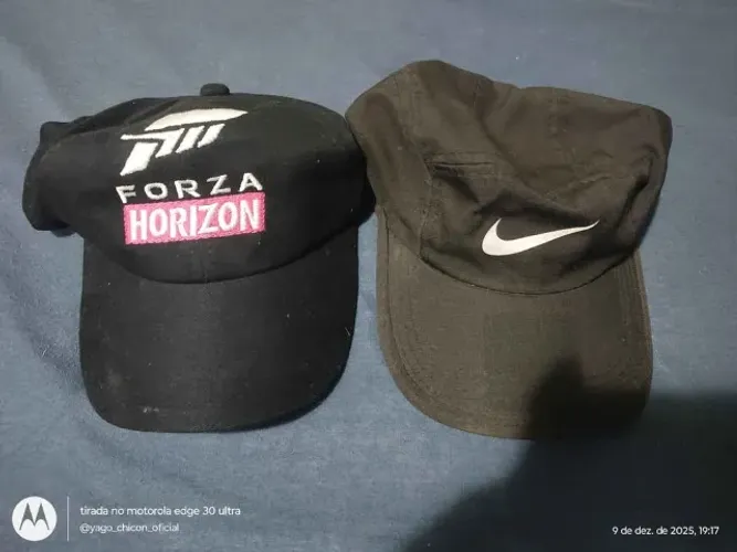 Boné preto 
