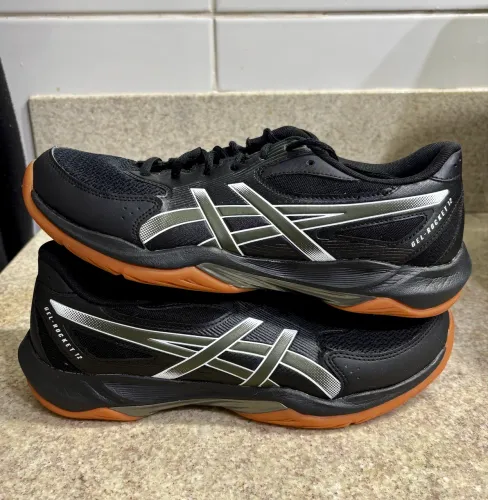 Tênis Asics Rocket 12 - 40BR - usado 5 vezes