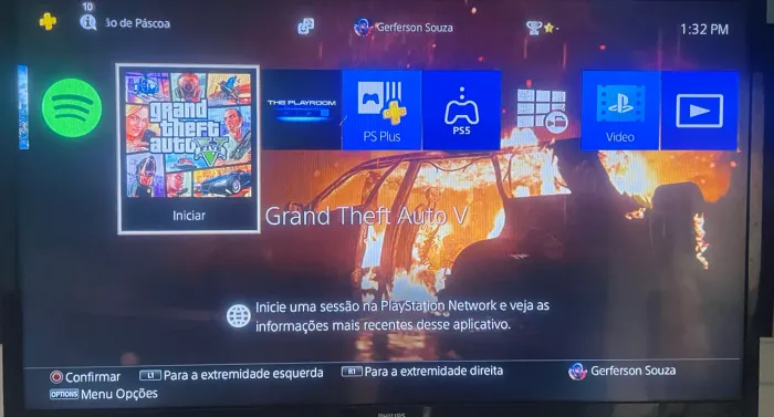 Venda-se PlayStation 4 fat, *