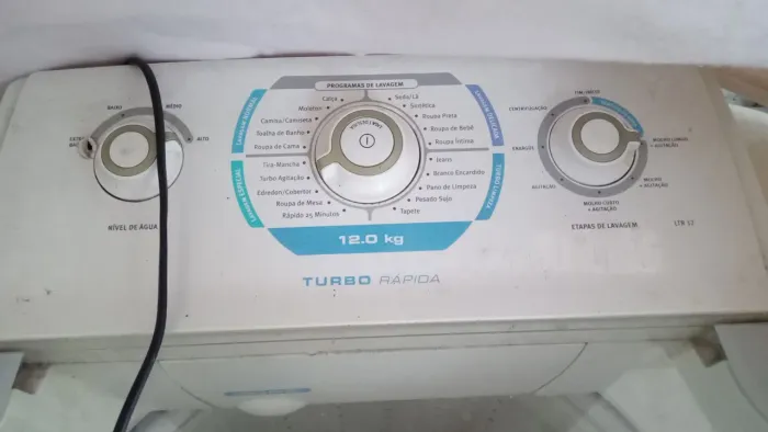 Máquina de lavar Electrolux 12 kg