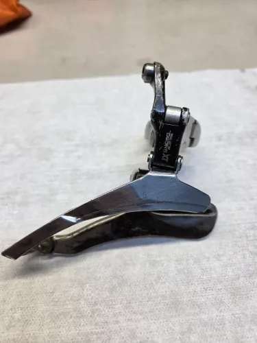 Cambio dianteiro Shimano XT FD-M735