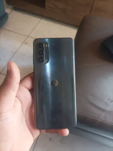 Motog52 tela trincada, ótimo pra rodar aplicativo