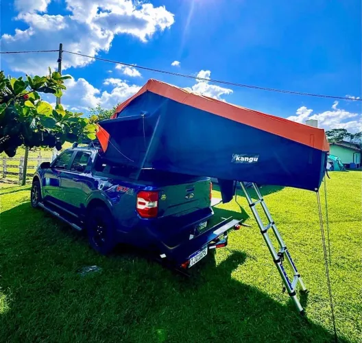 Barraca de teto e banheiro para camping e