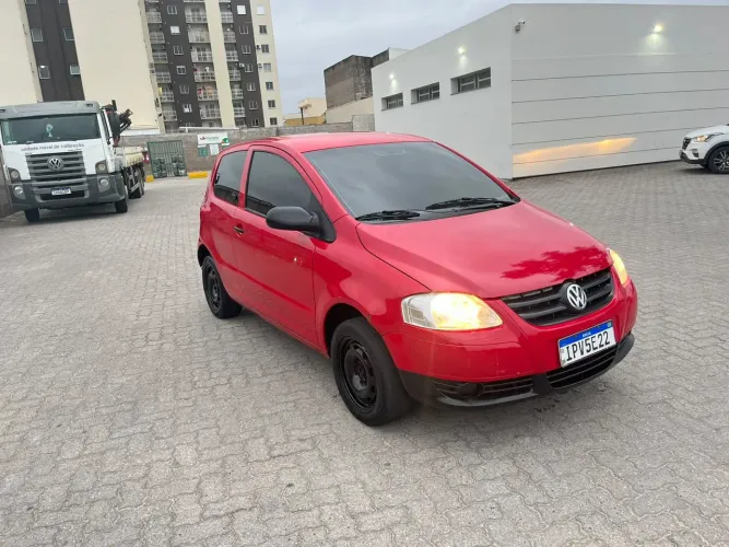 Volkswagen Fox City 1.0mi/ 1.0mi Total Flex 8V 3P 2010