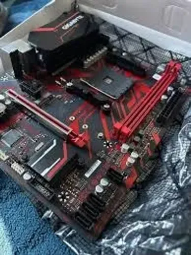 Placa Mae b450M GAMING GIGABYTE